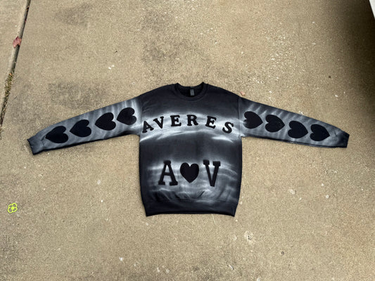AVERÈS Fine China Crewneck