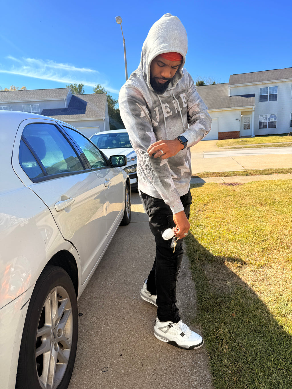 AVERES Fine China Hoodie