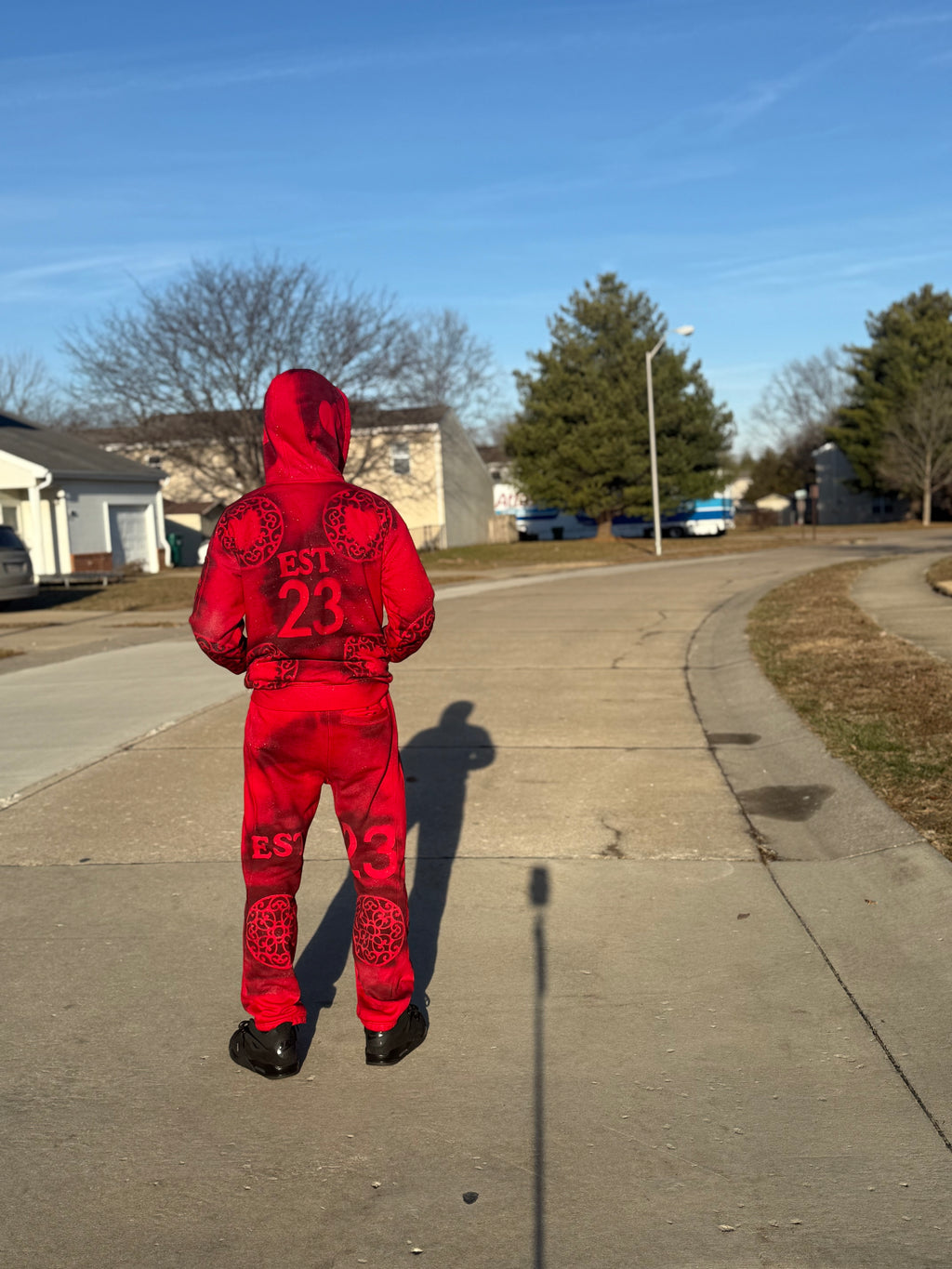 AVERES Fine China Sweatsuit