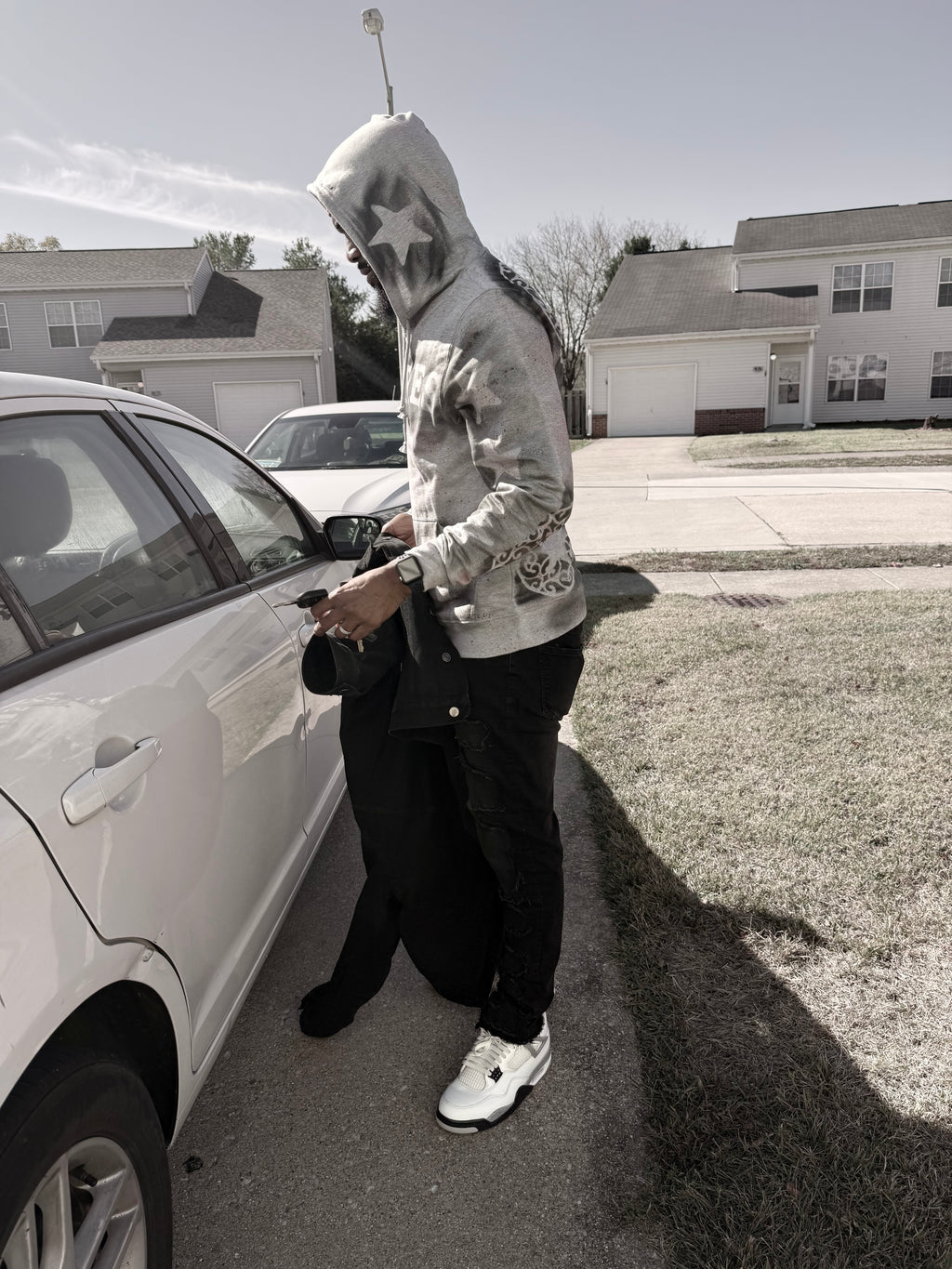 AVERES Fine China Hoodie