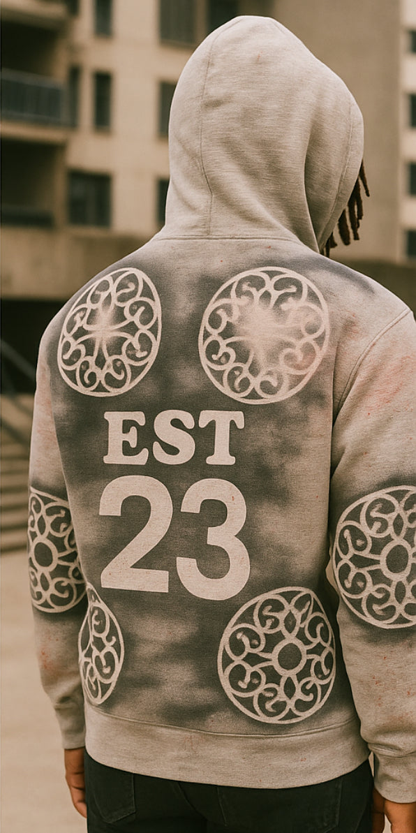 AVERÈS Fine China Hoodie